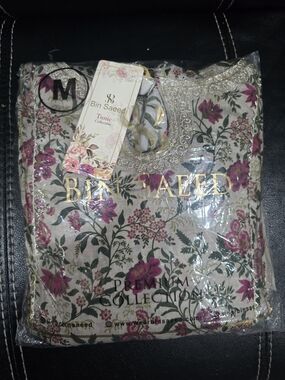 Pakistani Ready To Wear Stiched 3 Pcs Dress -  Floral Print.